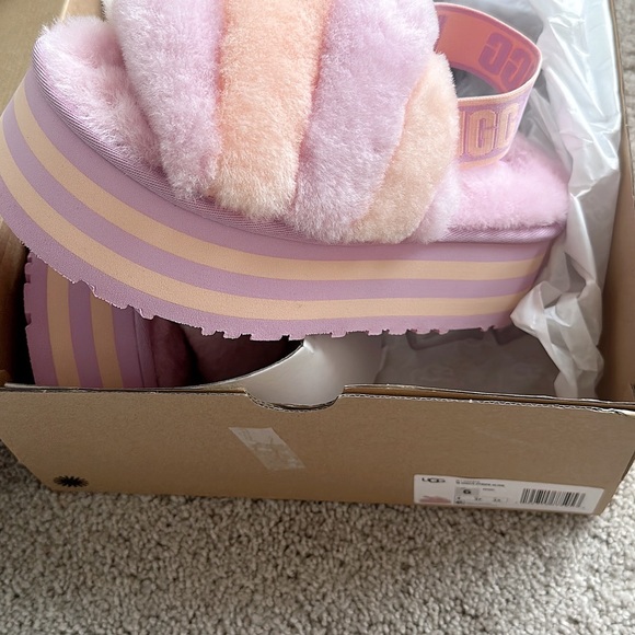 UGG cream lavender disco fur slides - Picture 2 of 3